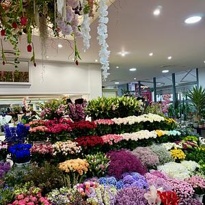 AUX FLEURS DE MARIE